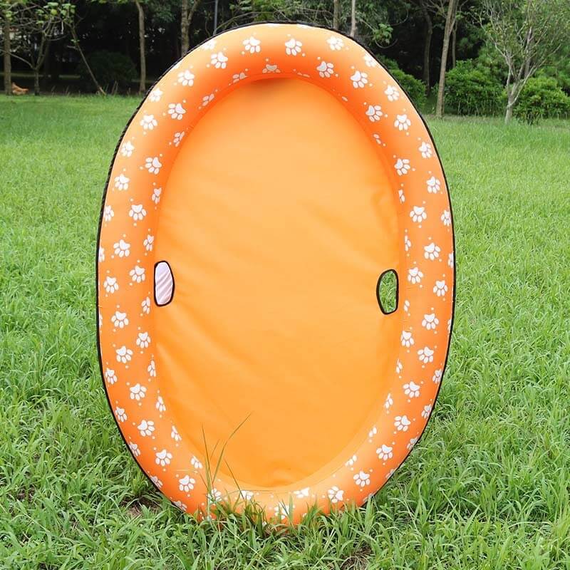 Lit flottant de piscine gonflable pour chien